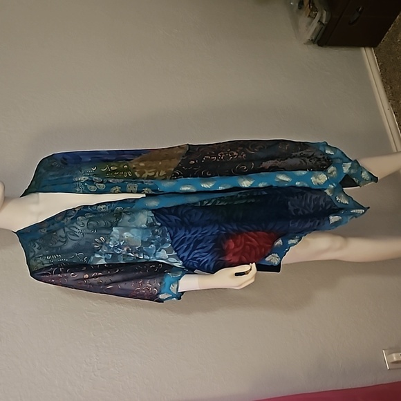 STERLING STYLES 1990s Mixed Print Metallic Patchwork Assymetric Kimono - Picture 2 of 11